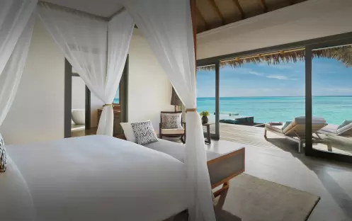 ONE BEDROOM OVER WATER RESIDENCE BEDROOM